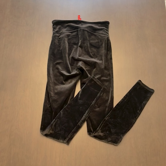 SPANX Velvet leggings size S - Picture 3 of 4